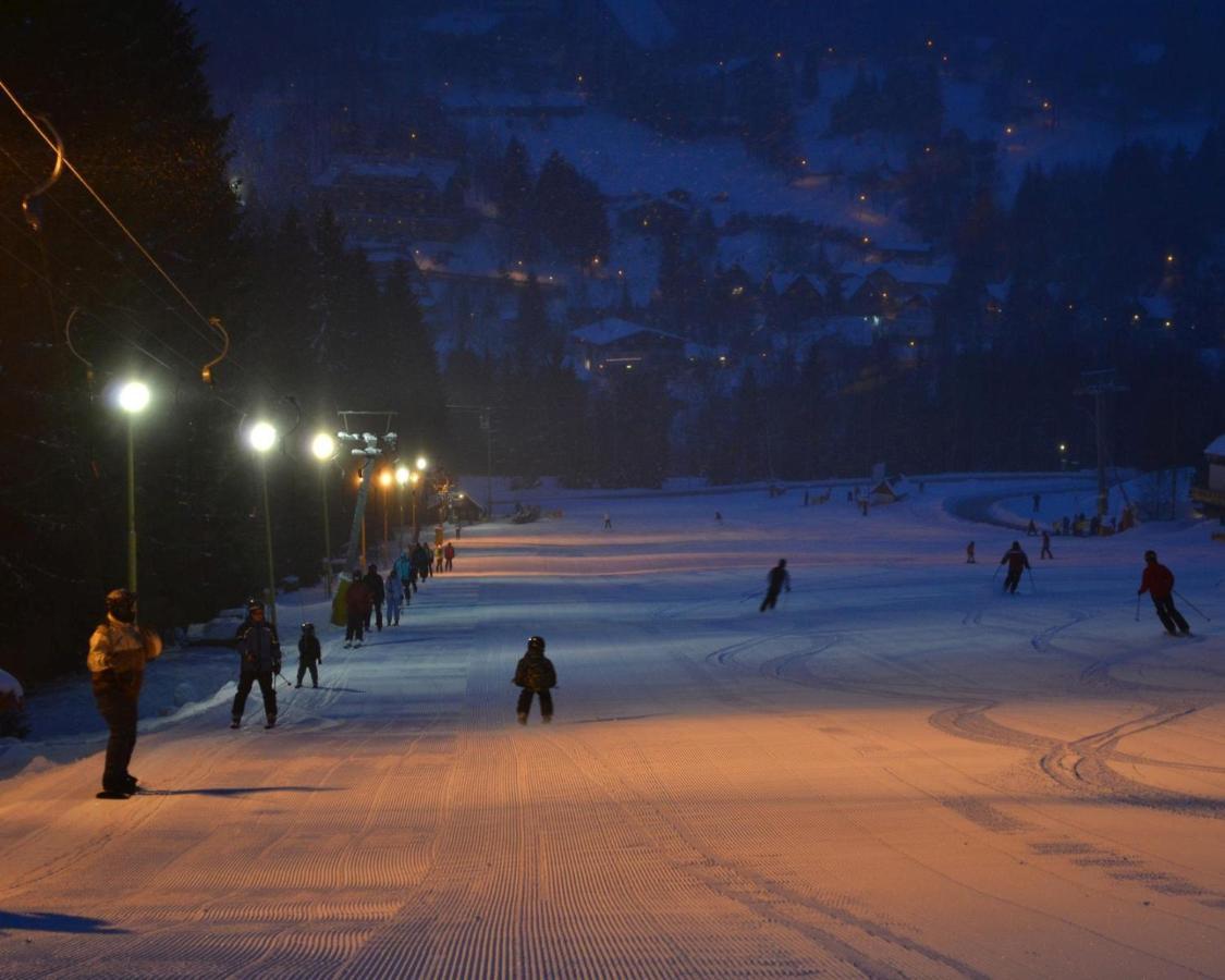 Harrachov Resident Apartments "Terrace & Chill" - High Speed Wifi, Smart Tv, Netflix, Disney Plus Екстер'єр фото